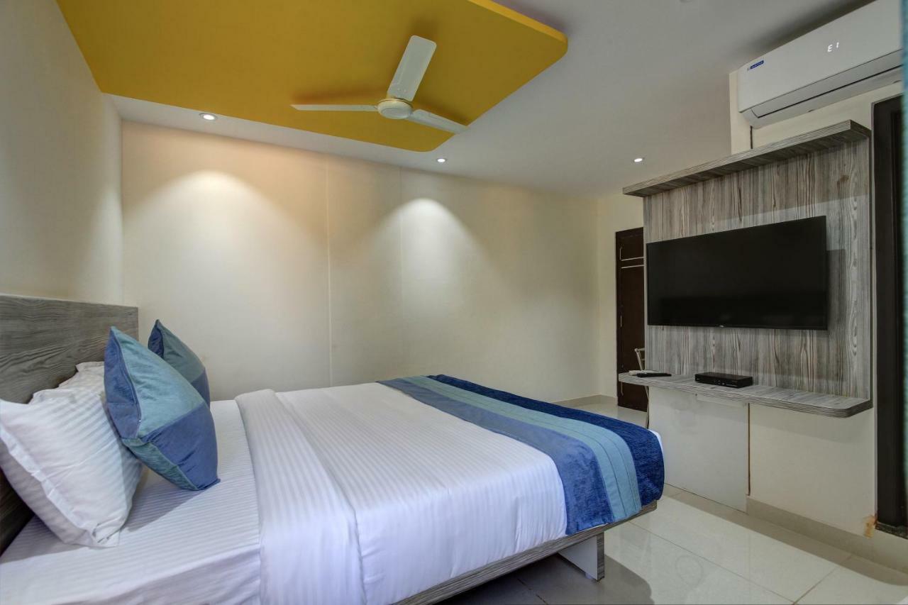 Orange Suites & Inn Near Bangalore Airport Devanahalli Bagian luar foto