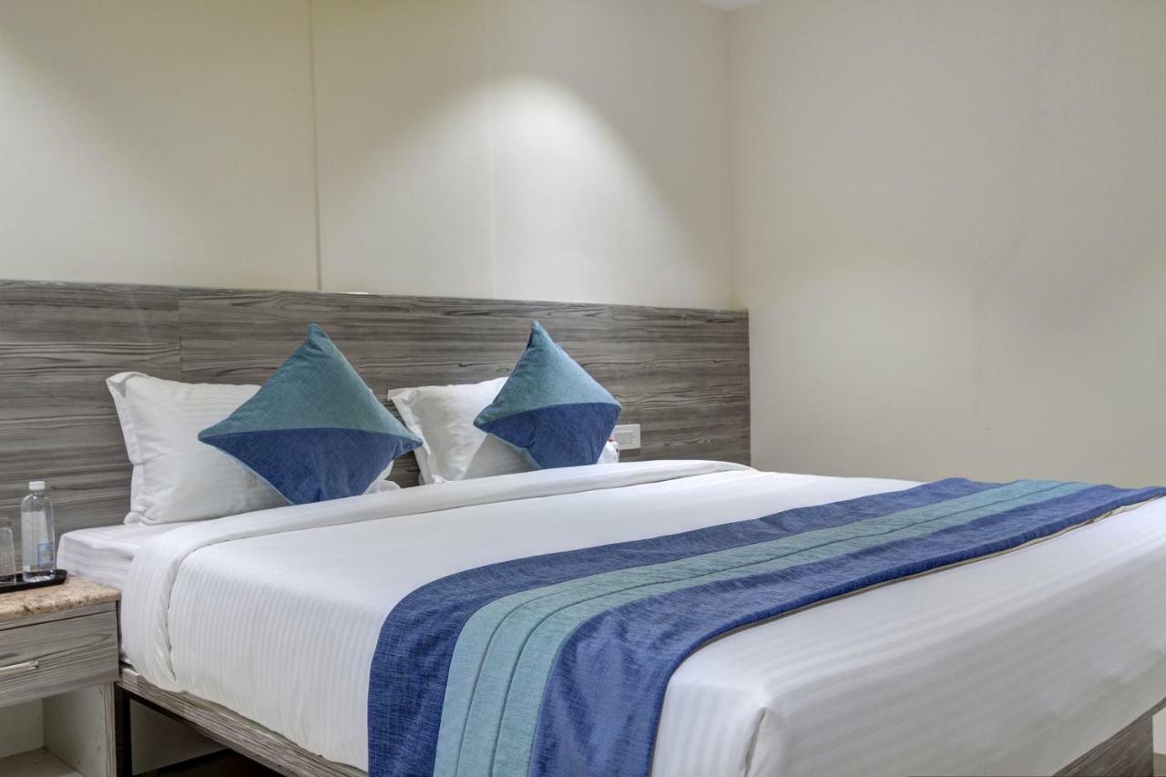 Orange Suites & Inn Near Bangalore Airport Devanahalli Bagian luar foto