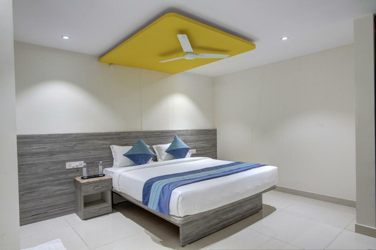 Orange Suites & Inn Near Bangalore Airport Devanahalli Bagian luar foto