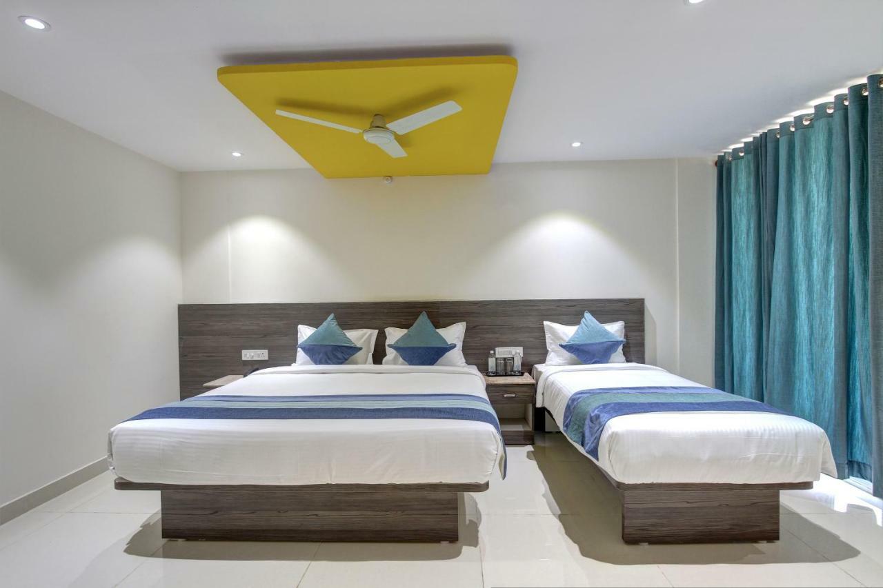 Orange Suites & Inn Near Bangalore Airport Devanahalli Bagian luar foto